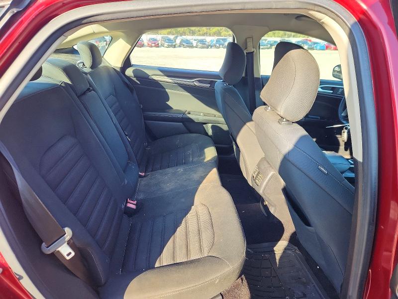 Photo 10 from auction – 2017 FORD FUSION with VIN 3FA6P0LU9HR234112