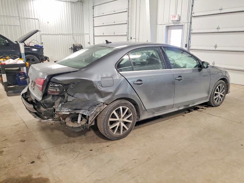 Photo 3 from auction – 2017 VOLKSWAGEN JETTA with VIN 3VWDB7AJ1HM318372