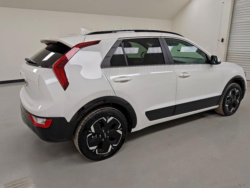 Photo 3 from auction – 2024 KIA NIRO WIND with VIN KNDCR3L16R5106672
