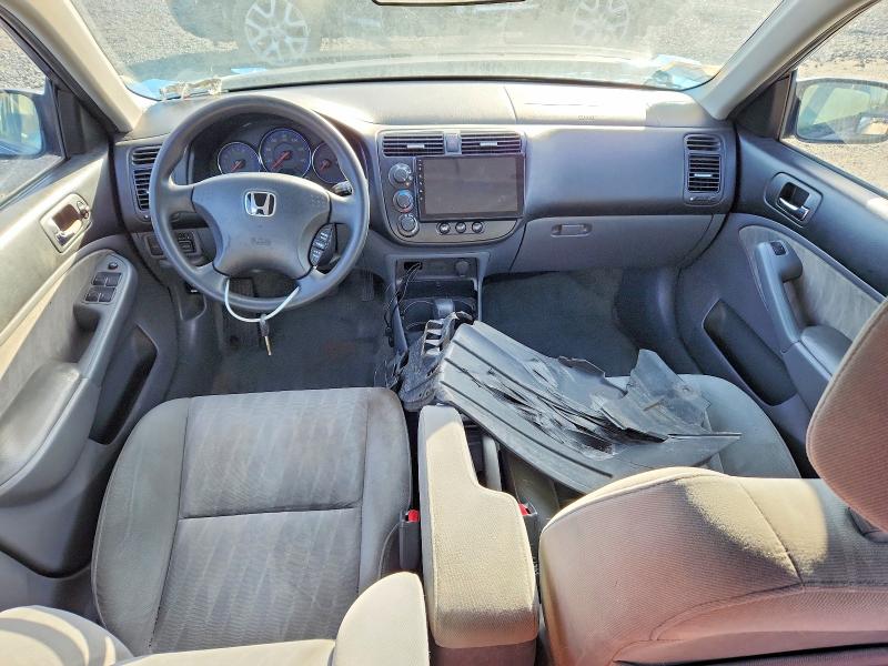 Photo 8 from auction – 2005 HONDA CIVIC LX with VIN 2HGES16565H546427