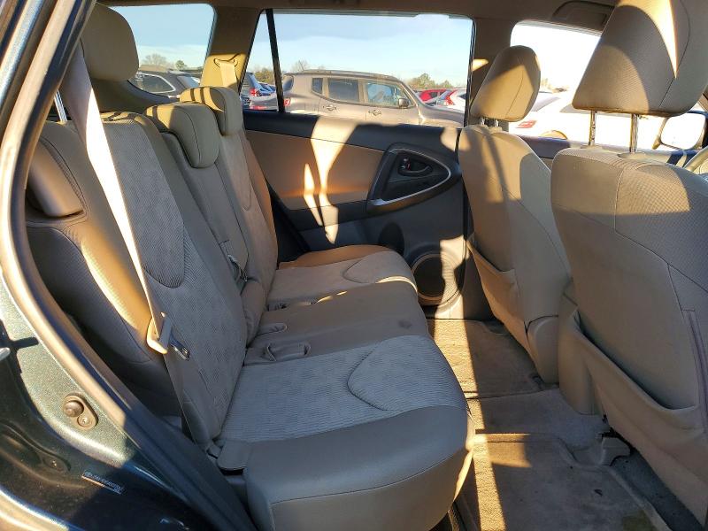 Photo 11 from auction – 2010 TOYOTA RAV4 with VIN JTMBF4DV5A5037067