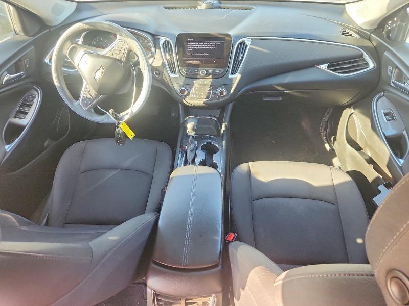 Photo 8 from auction – 2021 CHEVROLET MALIBU LT with VIN 1G1ZD5ST5MF071237