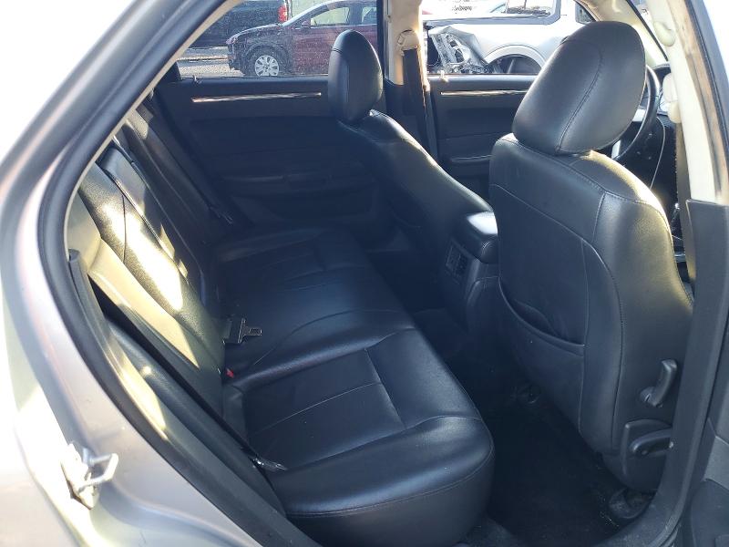 Photo 10 from auction – 2010 CHRYSLER 300 TOURIN with VIN 2C3CA5CV6AH327115