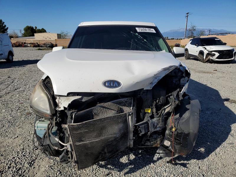 Снимка 5 от търг – 2011 KIA SOUL + с VIN KNDJT2A22B7330028