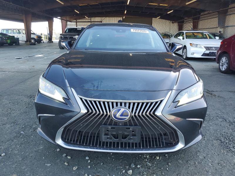 Photo 5 from auction – 2019 LEXUS ES 300H with VIN 58AB21B16KU001149