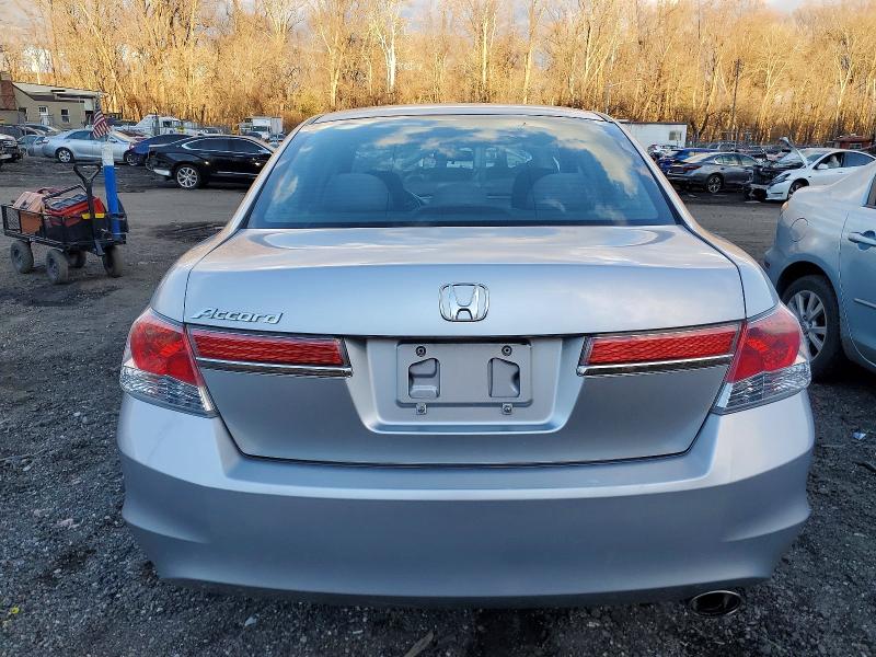Photo 6 from auction – 2011 HONDA ACCORD LXP with VIN 1HGCP2F49BA025458