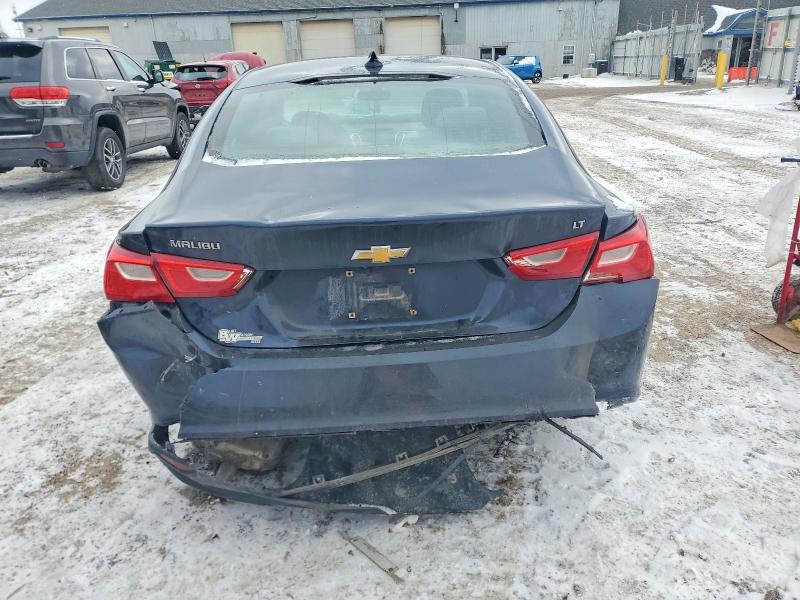 Photo 6 from auction – 2016 CHEVROLET MALIBU LT with VIN 1G1ZE5ST1GF355725