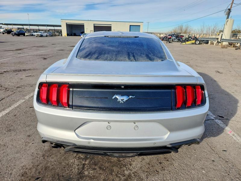 Photo 6 from auction – 2018 FORD MUSTANG with VIN 1FA6P8TH4J5163802