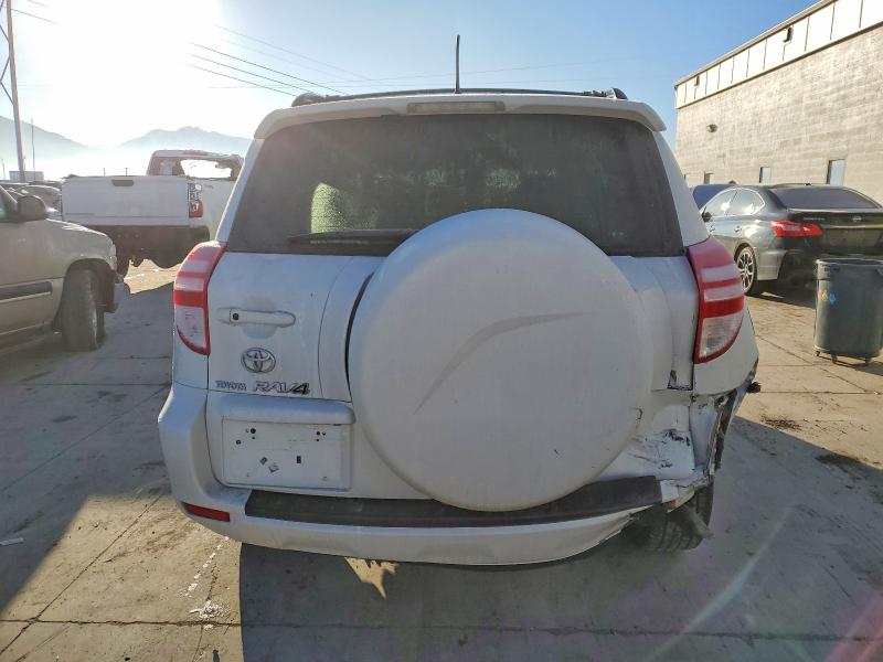 Photo 6 from auction – 2009 TOYOTA RAV4 LIMIT with VIN JTMBK31V795076958