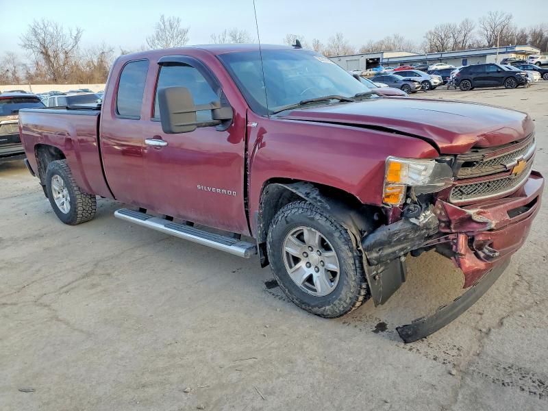 Photo 4 from auction – 2013 CHEVROLET SILVERADO with VIN 1GCRKSE77DZ131883