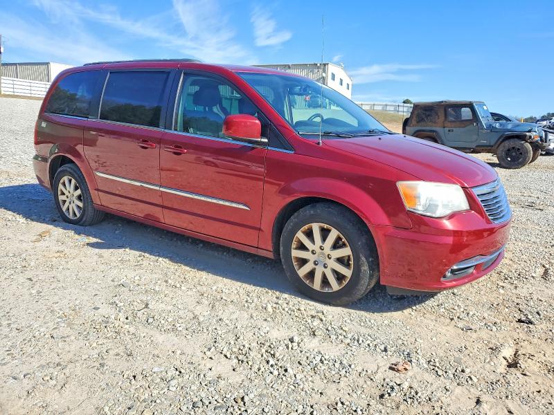 Photo 4 from auction – 2013 CHRYSLER TOWN & COU with VIN 2C4RC1BG6DR744728