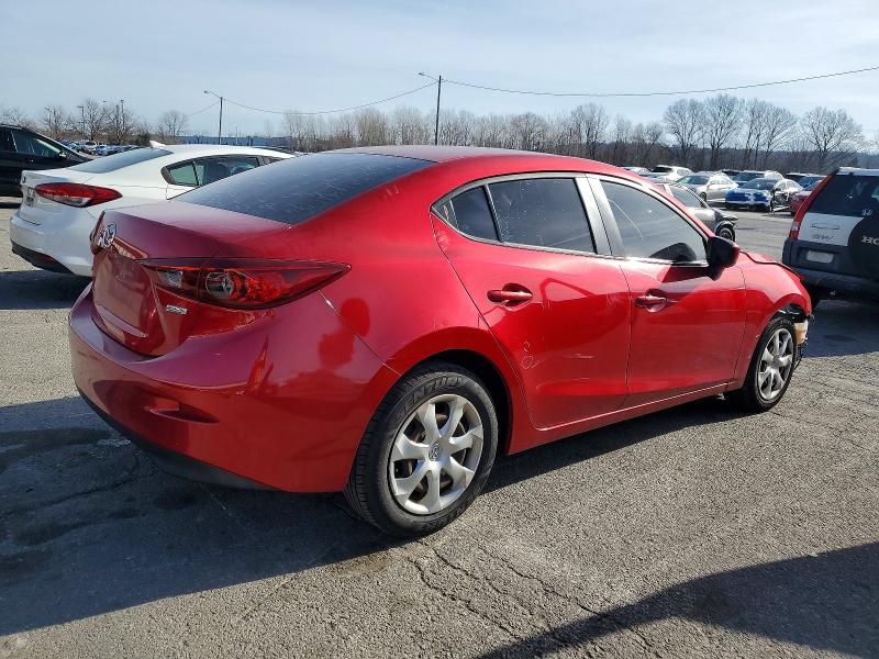 Photo 3 from auction – 2018 MAZDA 3 with VIN 3MZBN1U73JM171649