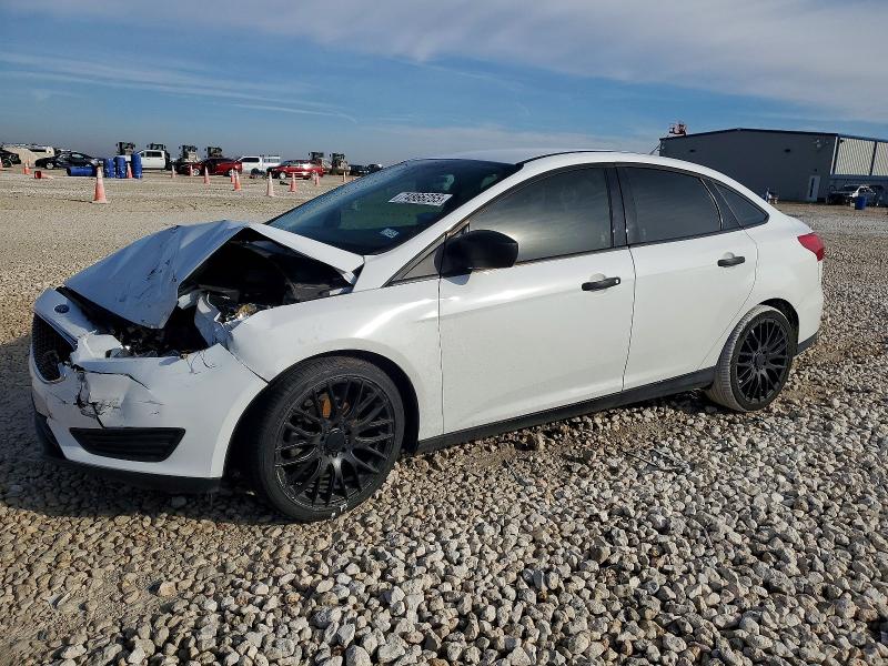FORD FOCUS 2017 with VIN 1FADP3E24HL341975 - Photo from auction