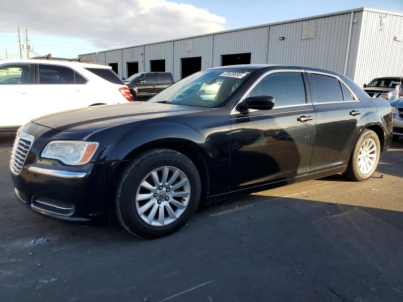 CHRYSLER 300 2014 with VIN 2C3CCAAGXEH288736 - Photo from auction