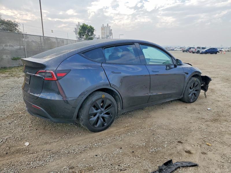 Photo 3 from auction – 2025 TESLA MODEL Y with VIN 7SAYGDED2SF256939