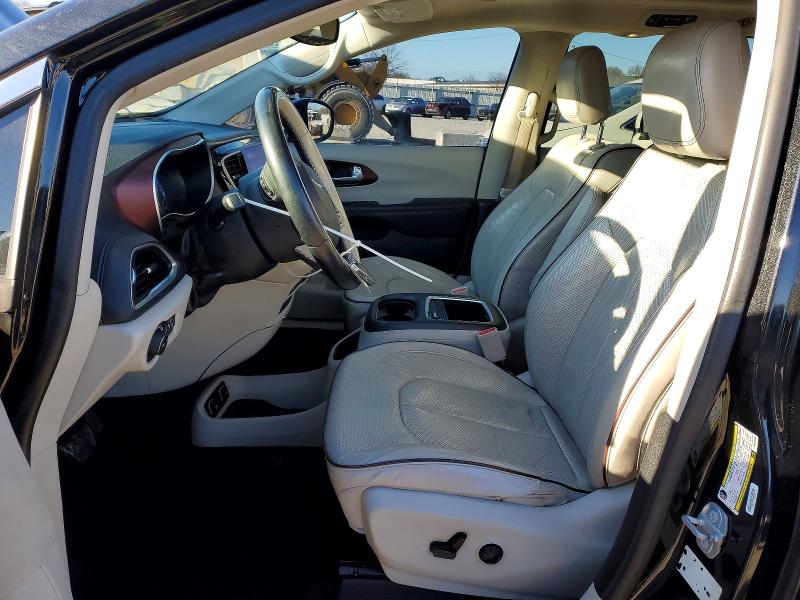 Photo 7 from auction – 2017 CHRYSLER PACIFICA with VIN 2C4RC1GG2HR619949