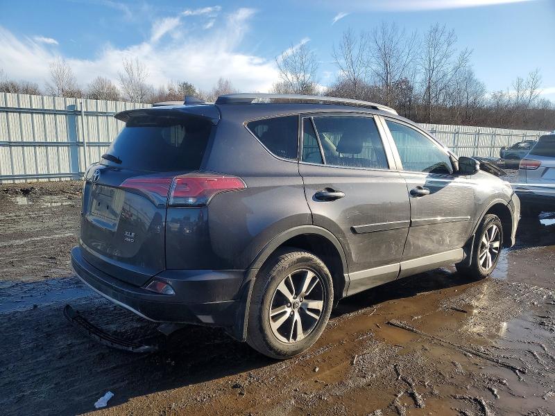 Photo 3 from auction – 2017 TOYOTA RAV4 XLE with VIN 2T3RFREVXHW547220