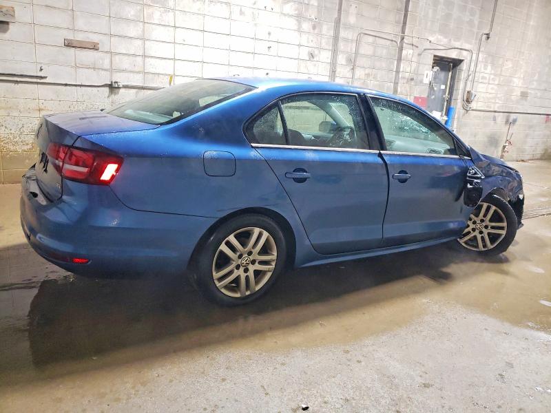 Photo 3 from auction – 2017 VOLKSWAGEN JETTA S with VIN 3VW2B7AJ4HM218676