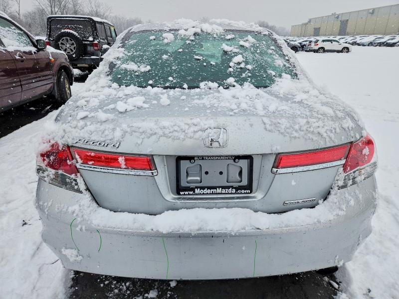 Photo 6 from auction – 2012 HONDA ACCORD with VIN 1HGCP2F61CA184719