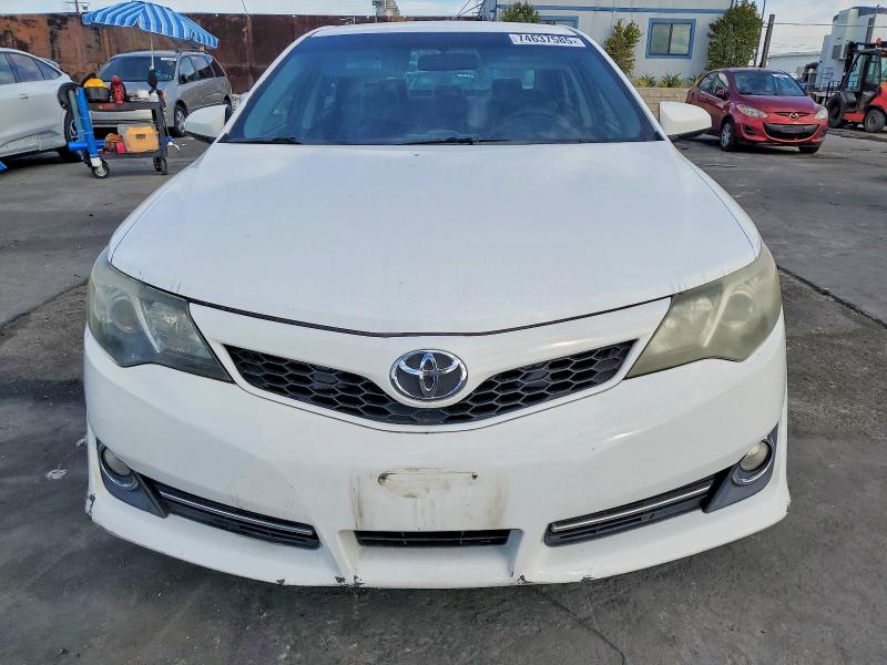 Photo 5 from auction – 2014 TOYOTA CAMRY with VIN 4T1BF1FK7EU301642