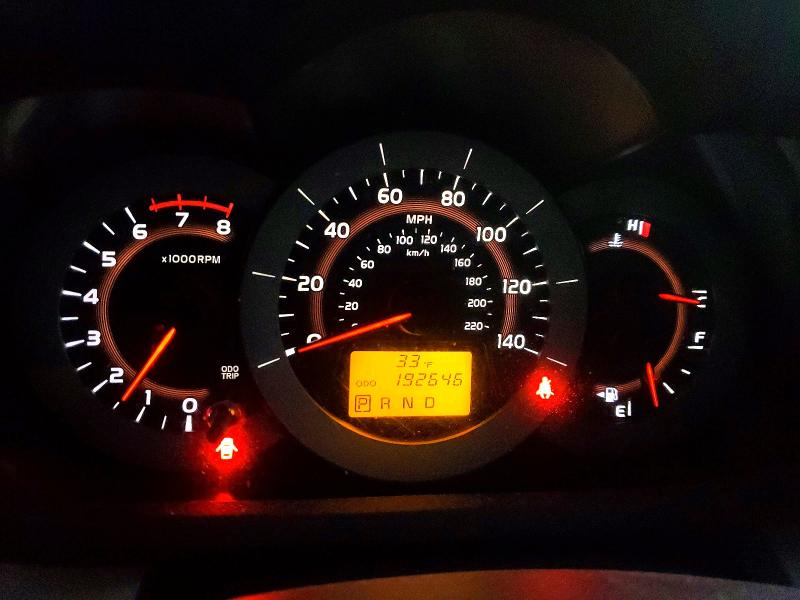 Foto 9 de la subasta – 2011 TOYOTA RAV4 con VIN JTMJF4DV3B5038957