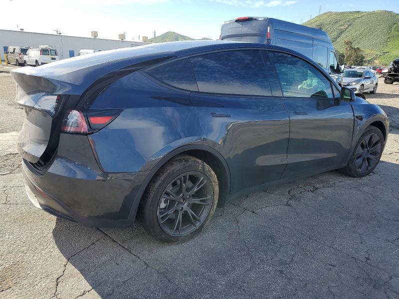 Photo 3 from auction – 2025 TESLA MODEL Y with VIN 7SAYGDED3SF272311