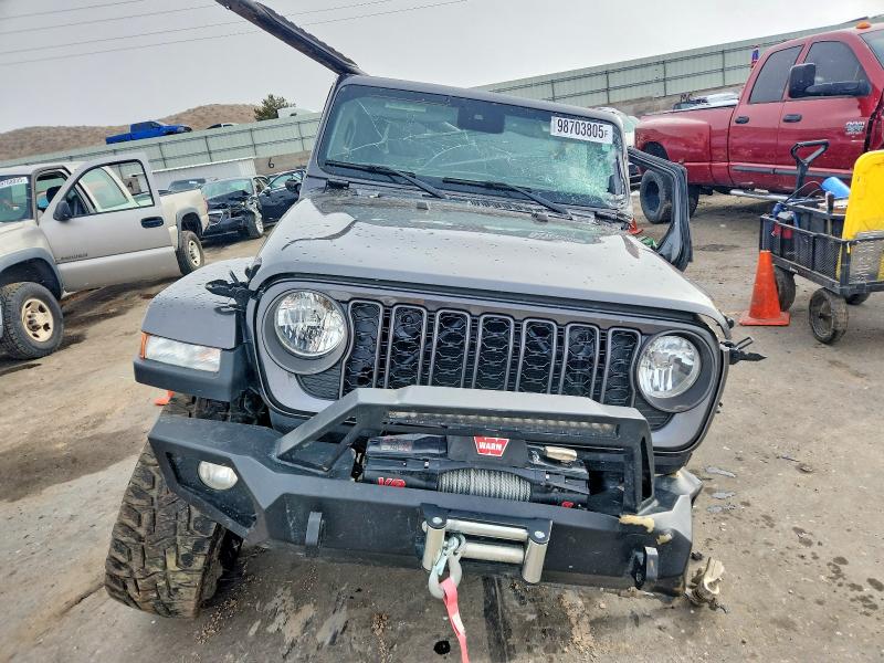 Photo 5 from auction – 2024 JEEP GLADIATOR with VIN 1C6HJTAG5RL128170