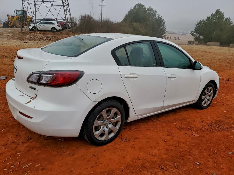 Photo 3 from auction – 2013 MAZDA 3 I with VIN JM1BL1UPXD1743794