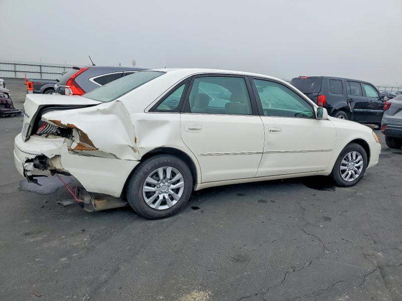 Photo 3 from auction – 2000 TOYOTA AVALON XL with VIN 4T1BF28BXYU060652
