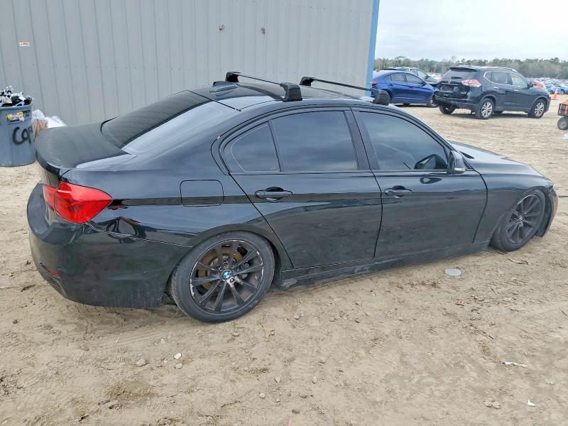 Photo 3 from auction – 2016 BMW 320 XI with VIN WBA8E5G57GNT93413