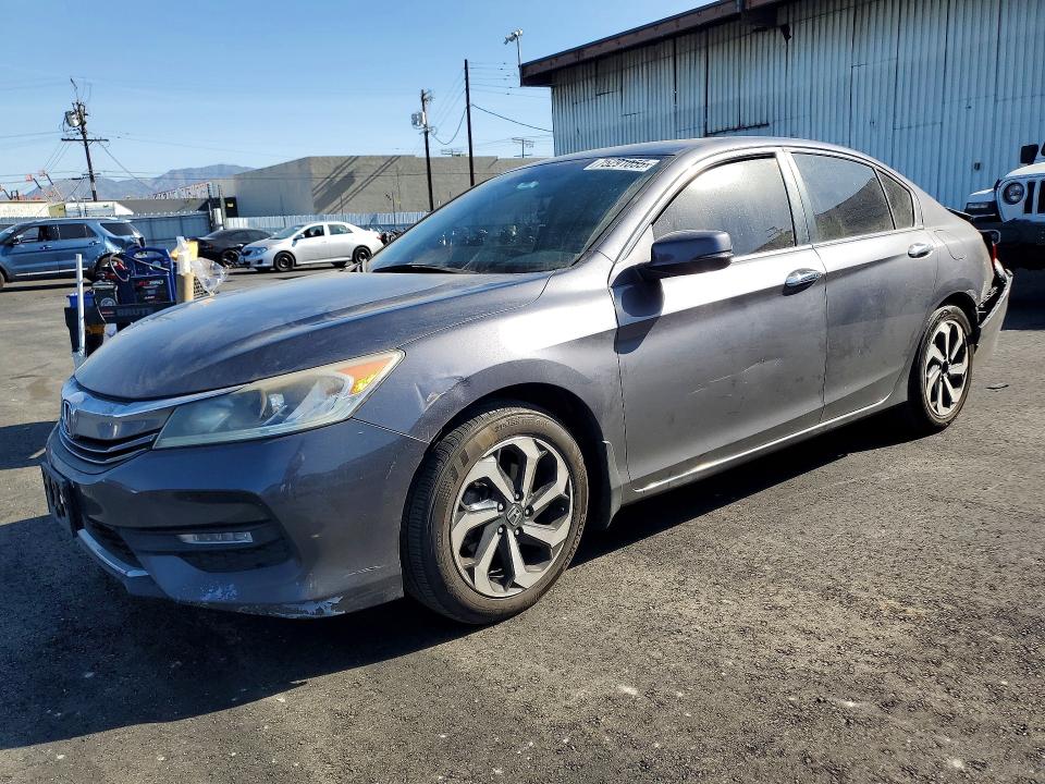 HONDA ACCORD 2016 with VIN 1HGCR2F71GA193087 - Photo from auction