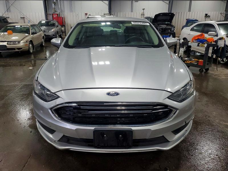 Photo 5 from auction – 2017 FORD FUSION with VIN 3FA6P0HD1HR335783