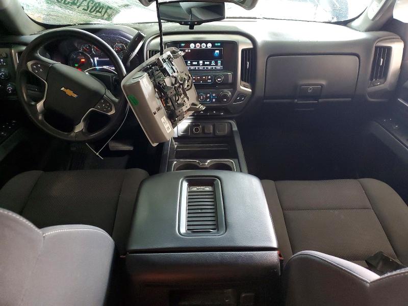 Photo 8 from auction – 2018 CHEVROLET SILVERADO with VIN 3GCUKREC3JG206350