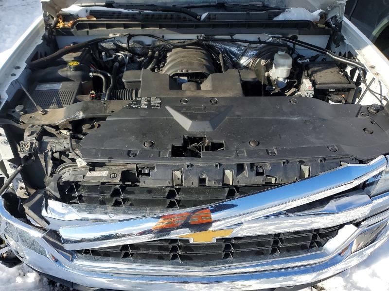 Photo 11 from auction – 2018 CHEVROLET SILVERADO with VIN 3GCUKREC8JG102372