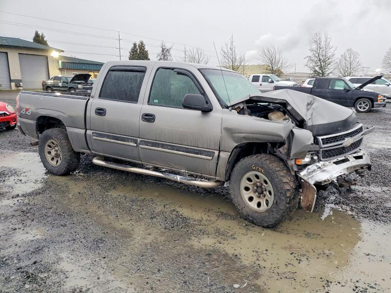 Photo 4 from auction – 2006 CHEVROLET SILVERADO with VIN 2GCEK13T761204335