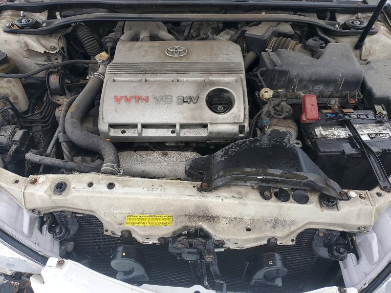 Photo 11 from auction – 2003 TOYOTA CAMRY with VIN 4T1BF32K83U052203