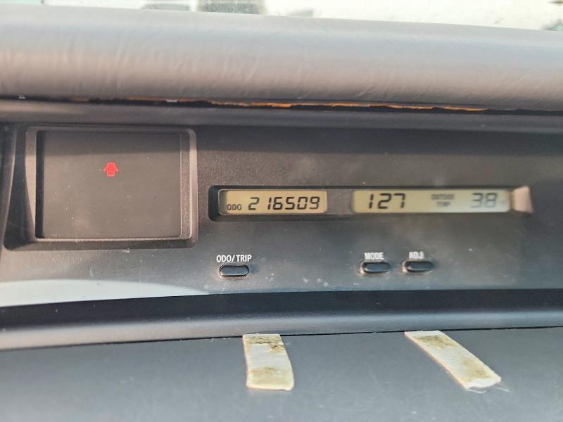 Photo 9 from auction – 2003 TOYOTA AVALON XL with VIN 4T1BF28B63U306251