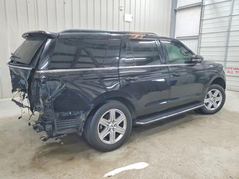 Photo 3 from auction – 2019 FORD EXPEDITION with VIN 1FMJU1HT0KEA69060