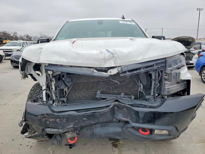 Photo 5 from auction – 2021 CHEVROLET SILVERADO with VIN 3GCPYFEL0MG353417