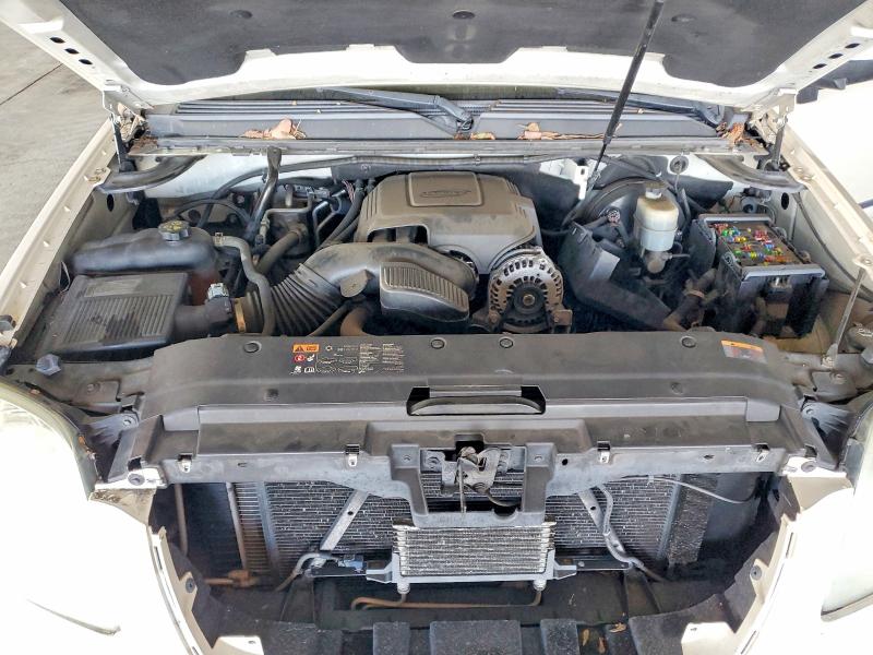 Photo 12 from auction – 2012 GMC YUKON DENA with VIN 1GKS2EEF8CR234730