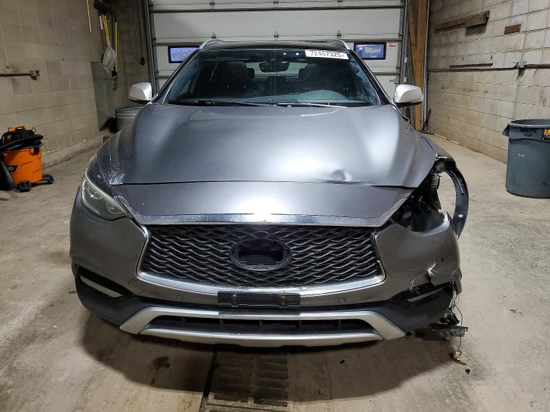 Photo 5 from auction – 2017 INFINITI QX30 BASE with VIN SJKCH5CR7HA017006