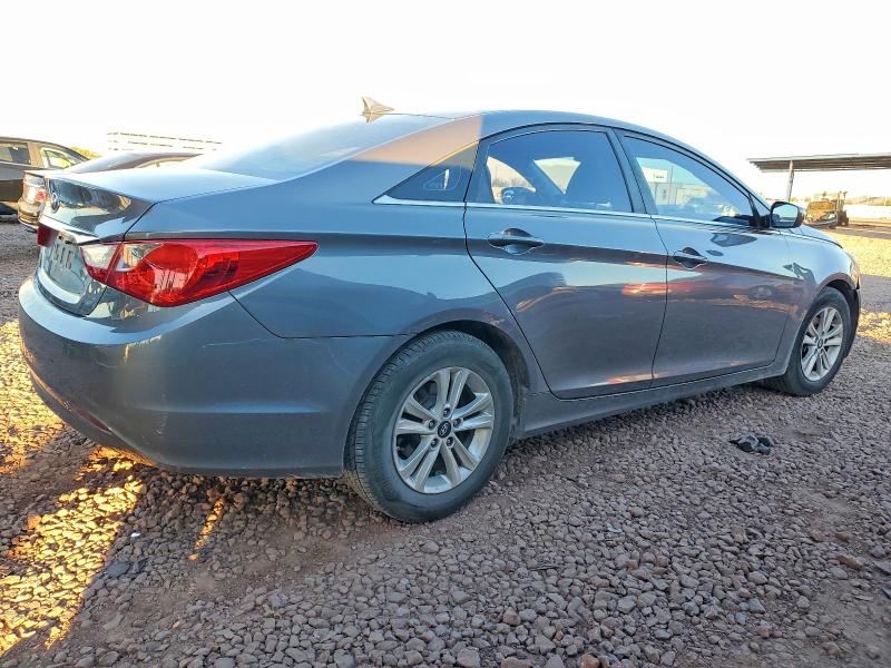 Photo 3 from auction – 2011 HYUNDAI SONATA GLS with VIN 5NPEB4AC8BH276741