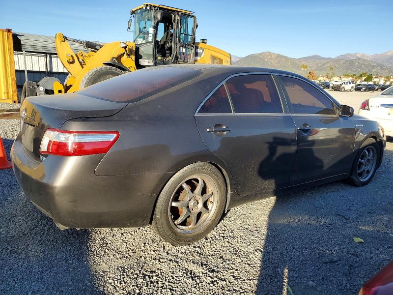 Photo 3 from auction – 2007 TOYOTA CAMRY HYBR with VIN JTNBB46K973044683