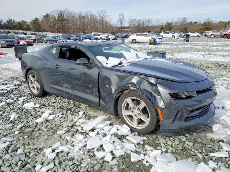 Photo 4 from auction – 2017 CHEVROLET CAMARO LT with VIN 1G1FB1RX3H0185725