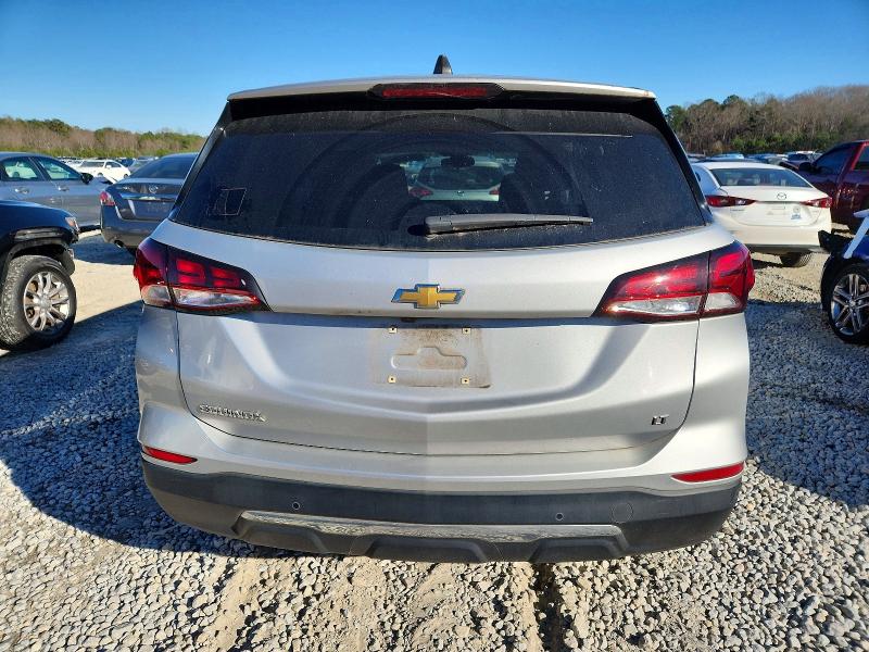 Photo 6 from auction – 2022 CHEVROLET EQUINOX LT with VIN 3GNAXKEV7NL165271