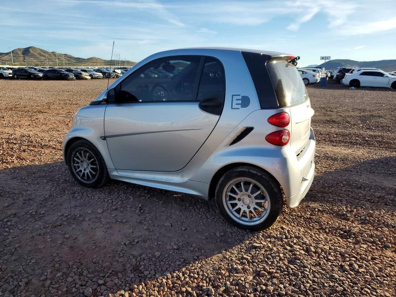 Photo 2 from auction – 2013 SMART FORTWO with VIN WMEEJ9AAXDK679611