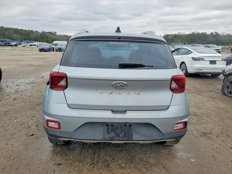 Photo 6 from auction – 2020 HYUNDAI VENUE with VIN KMHRC8A39LU033271