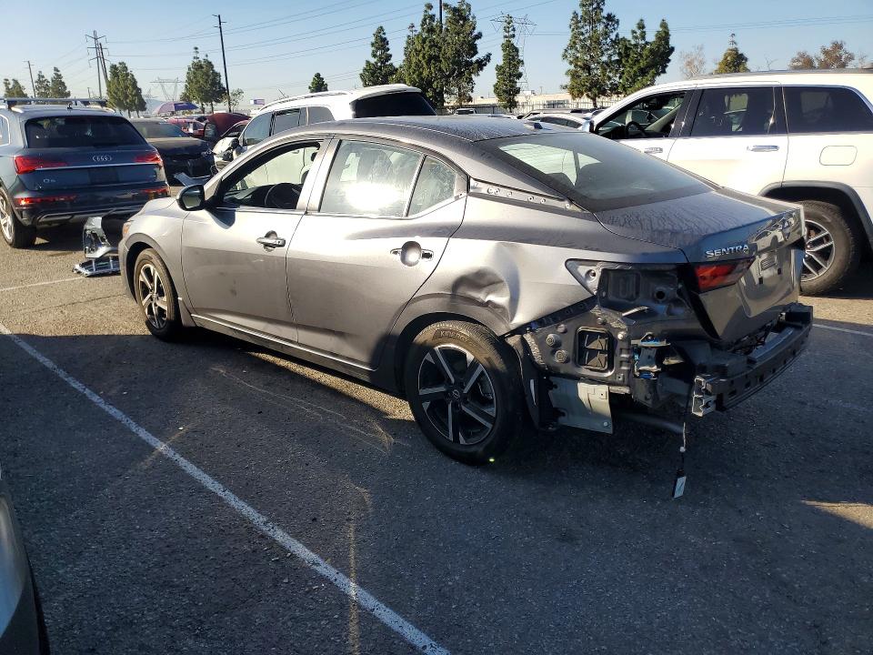 Photo 2 from auction – 2025 NISS SENTRA with VIN 3N1AB8CV4SY250244