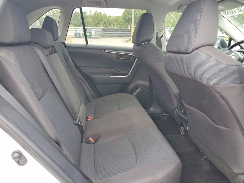 Photo 10 from auction – 2023 TOYOTA RAV4 LE with VIN 2T3H1RFV2PC230377