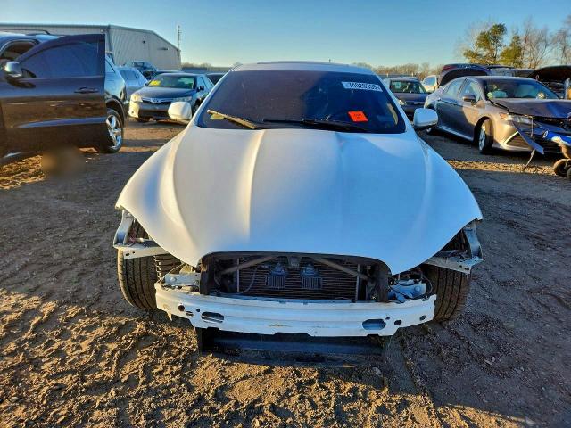 Photo 5 from auction – 2013 JAGUAR XF with VIN SAJWA0E79D8S88350